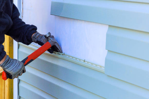 Reliable Siding Inspection contractor in Avon, IN by Creative Siding